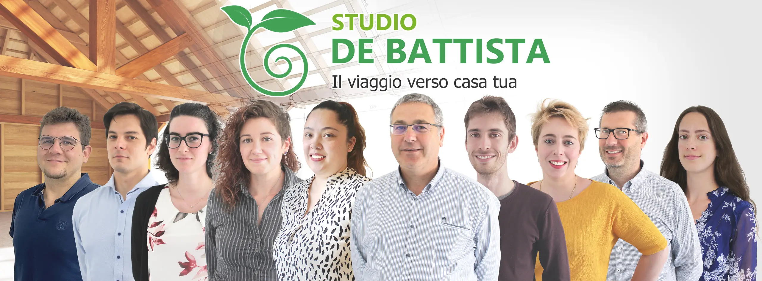 Il team dello Studio De Battista al completo, con il logo e il motto "Il viaggio verso casa tua"